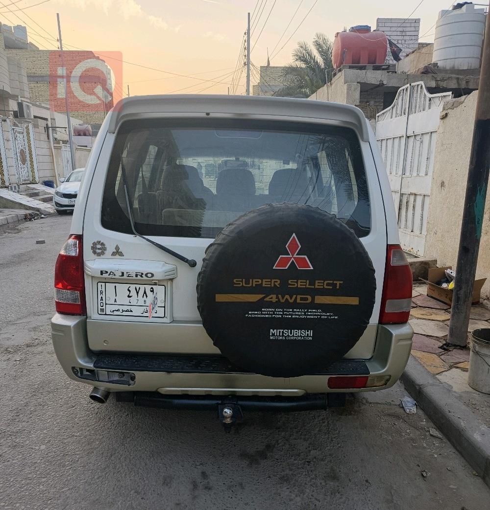 میتسوبیشی پاجیرۆ